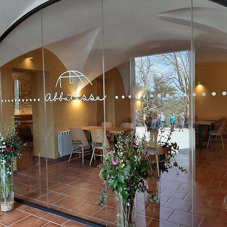 Abbatissa Hotel Restaurant 圣胡安-德拉斯阿巴德萨斯 外观 照片