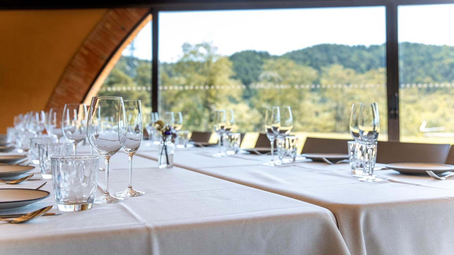 Abbatissa Hotel Restaurant 圣胡安-德拉斯阿巴德萨斯 外观 照片